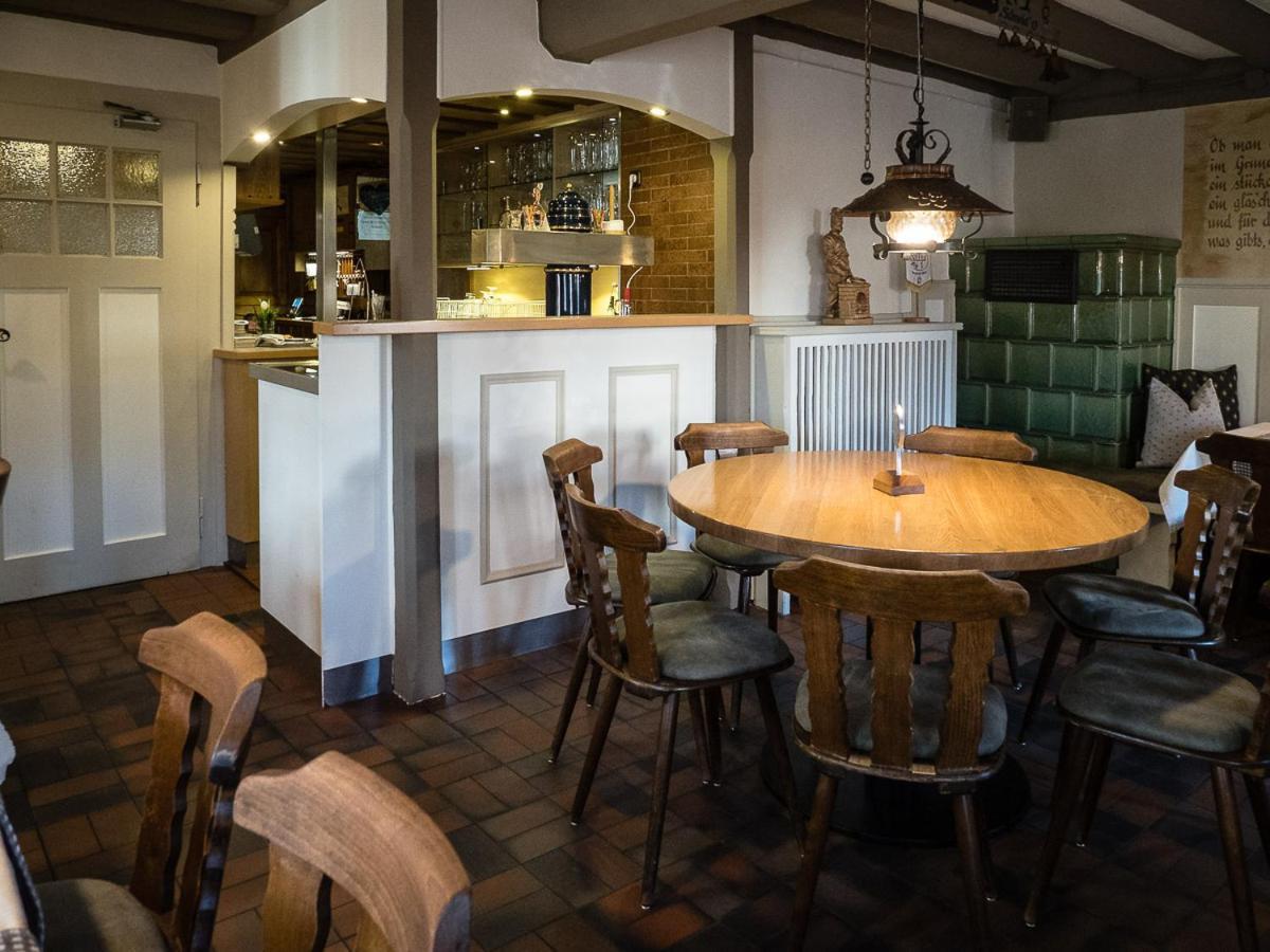 Hotel-Gasthof Weisses Ross Schwaig bei Nürnberg Extérieur photo