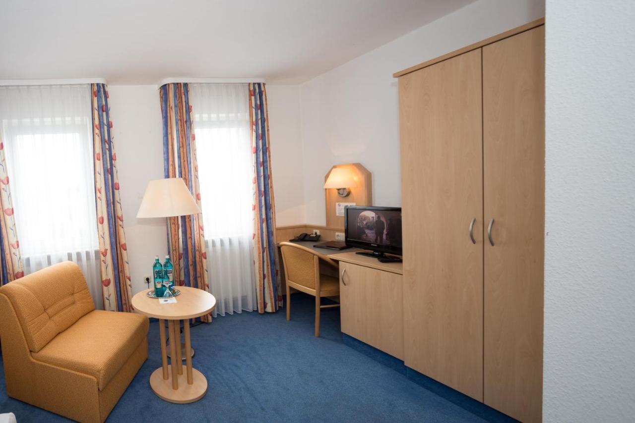 Hotel-Gasthof Weisses Ross Schwaig bei Nürnberg Chambre photo